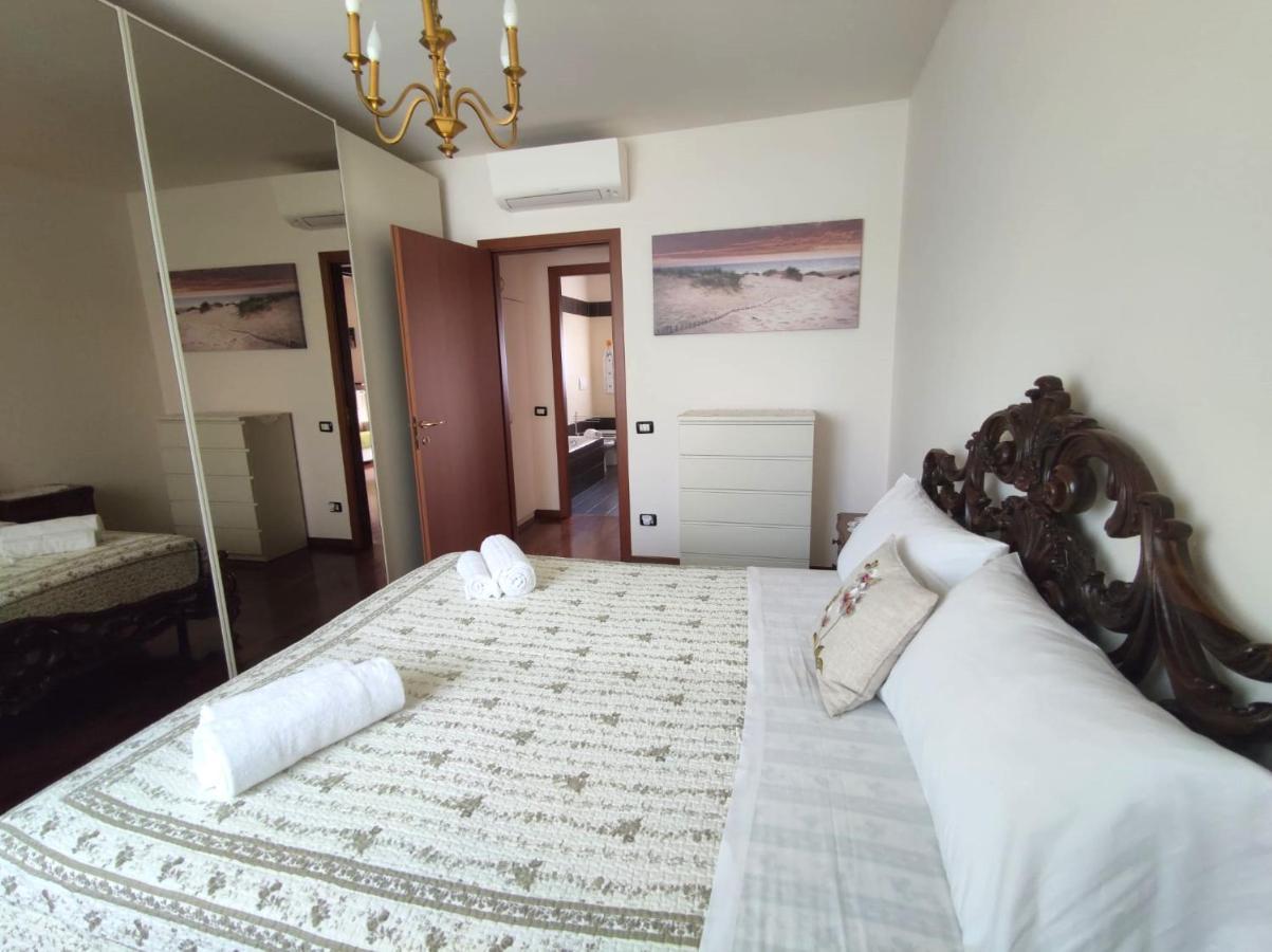 Appartamento Magnolia - Immobili E Soluzioni Rent Bergamo Eksteriør billede